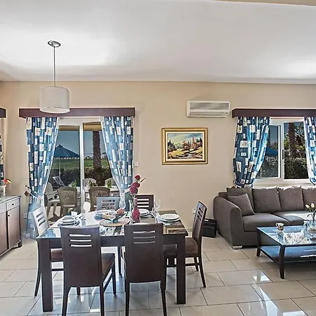 Aspro Enas - Stunning 3 Bedroom Ayia Thekla With Private Pool And Sea Views Agia Napa