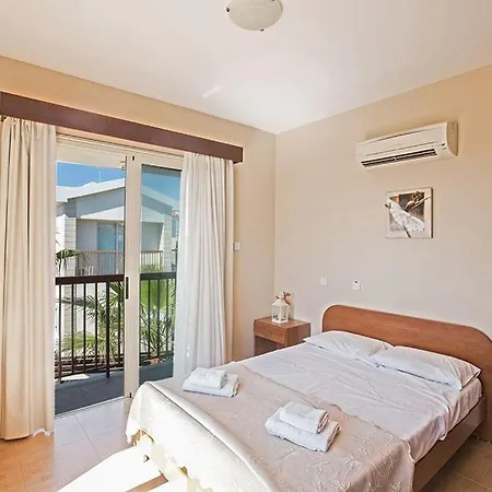 Villa Aspro Enas - Stunning 3 Bedroom Ayia Thekla With Private Pool And Sea Views *